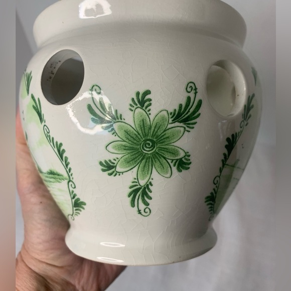 DELFT| Vintage Delft Green Tulip Planter by Brecks - Picture 5 of 11
